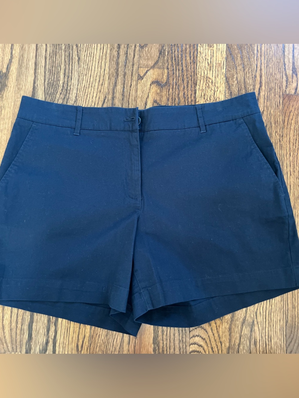 Nautica Women's Navy Classic Chino Dress Shorts - size 12